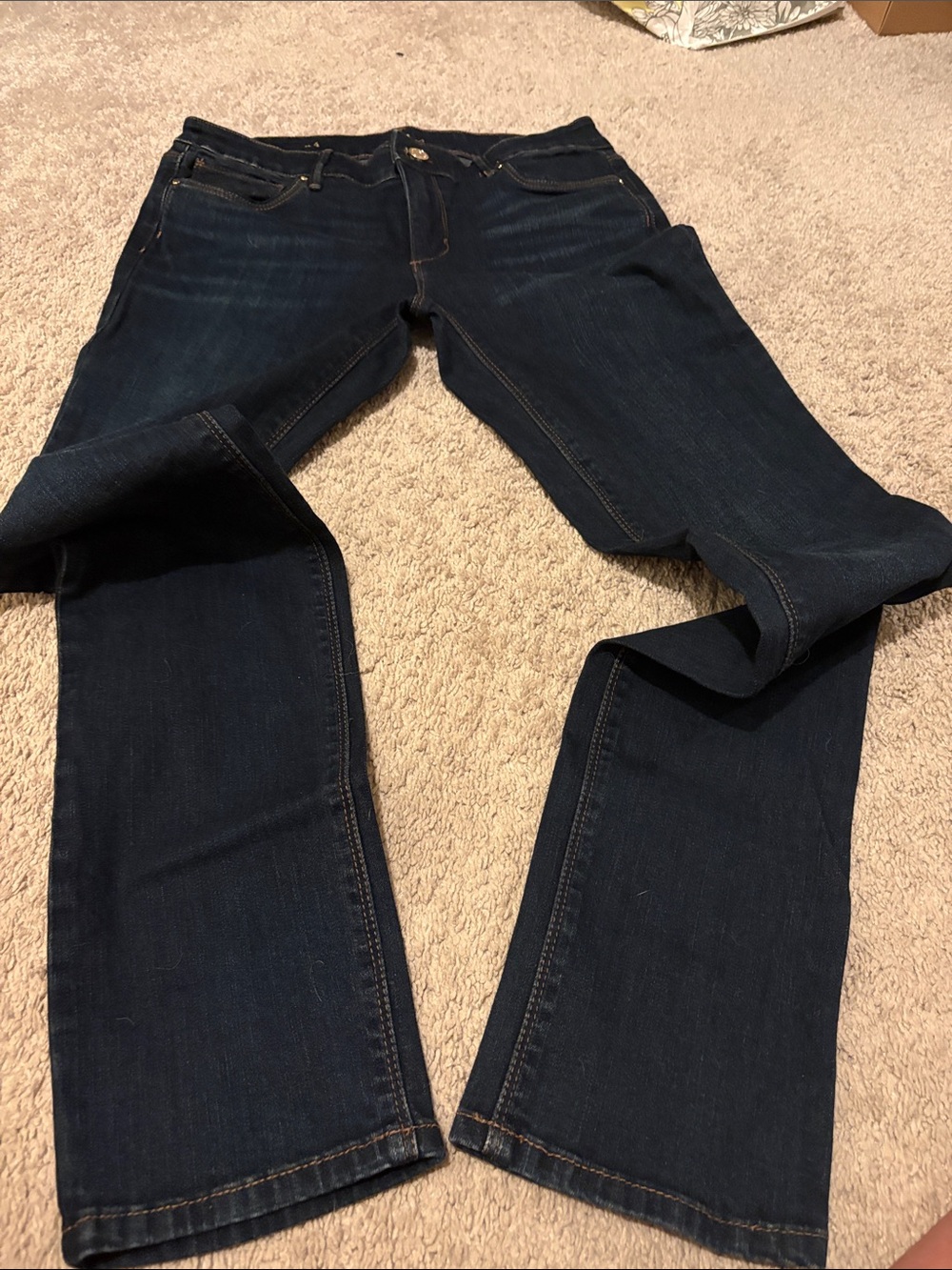 White House Dark Wash Straight Leg Jeans - Classic Indigo